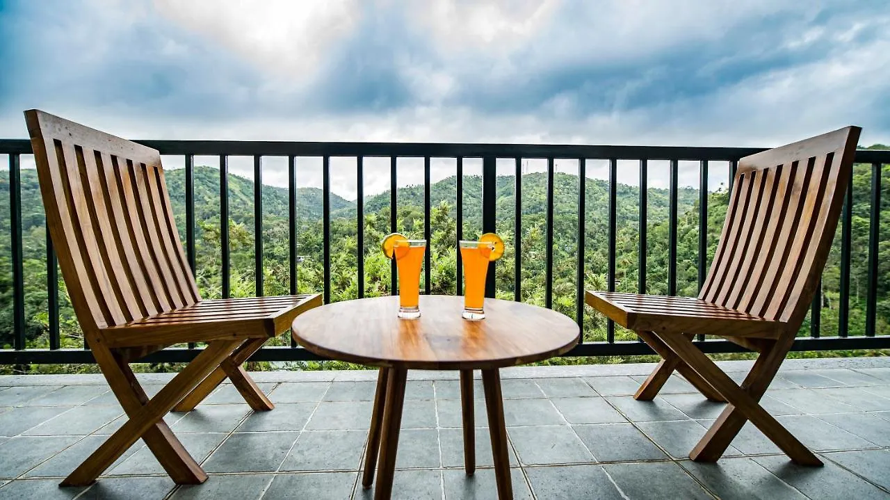 Hotel Pleasance Thekkady